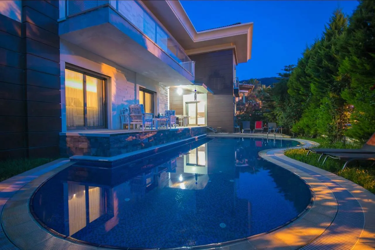 Villa Jotun Icmeler Daily Weekly Rentals 말마리스 0*,  터키